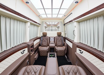 V Prestige Trade Group